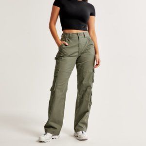 Abercrombie Curve Love Relaxed Cargo Pant - Olive 25